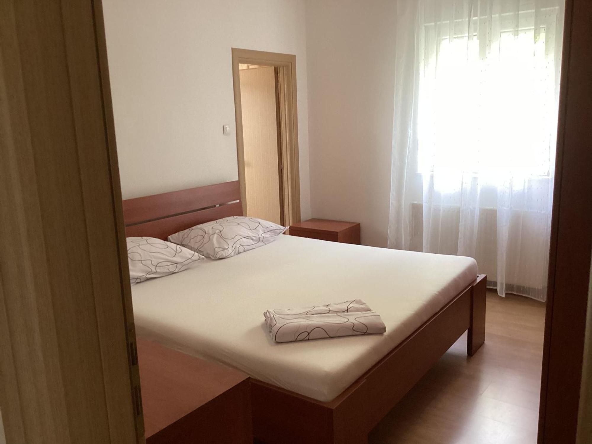 Apartments Ploka Okrug Gornji Exterior foto